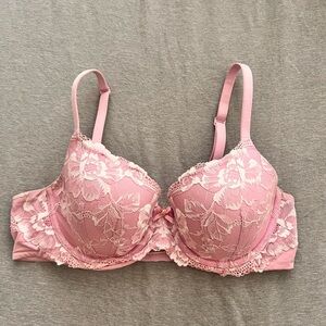 Victoria's Secret  Lace Bra with Underwire Support